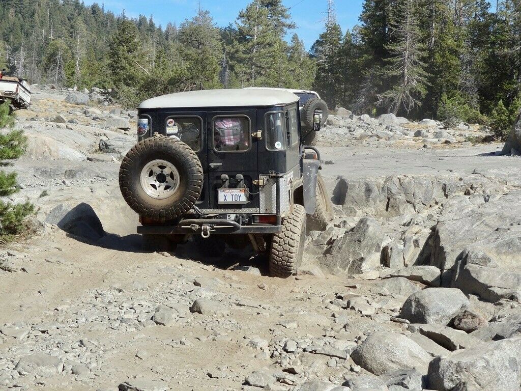 1977 Green Toyota Land Cruiser
