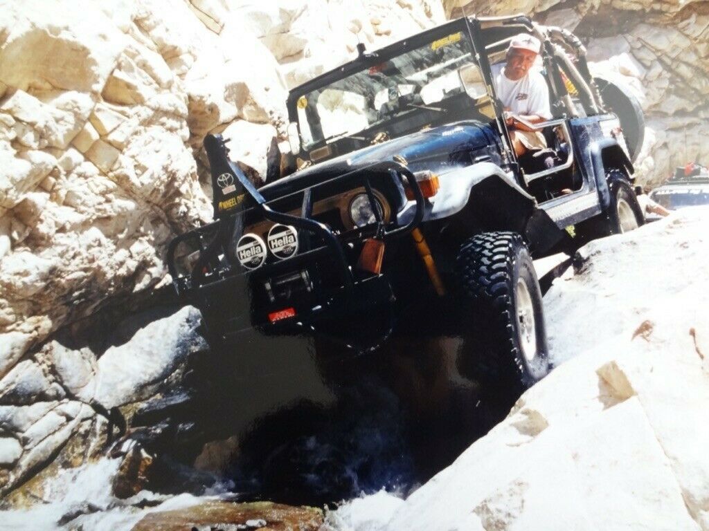 1977 Green Toyota Land Cruiser