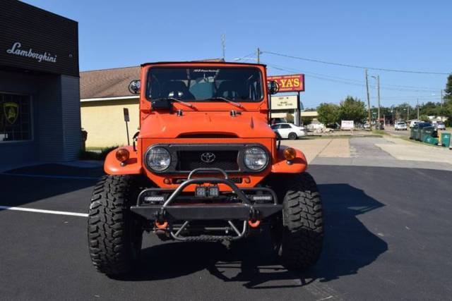 1977 Orange Toyota FJ Cruiser SUV