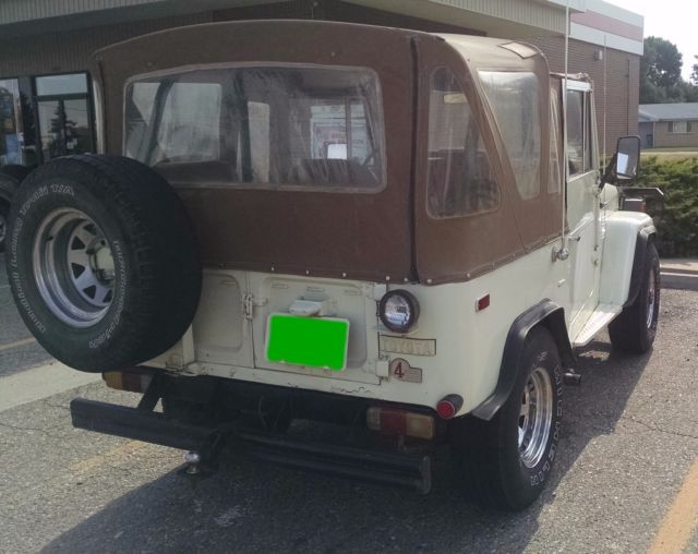 1977 Tan Toyota Land Cruiser