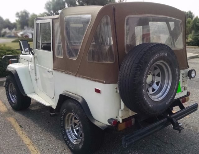 1977 Tan Toyota Land Cruiser
