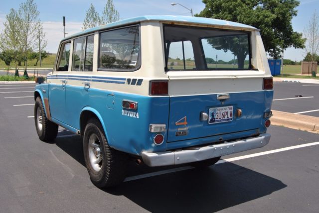 1977 Blue Toyota Land Cruiser SUV