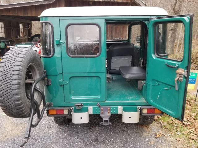 1977 Green Toyota Land Cruiser * SUV