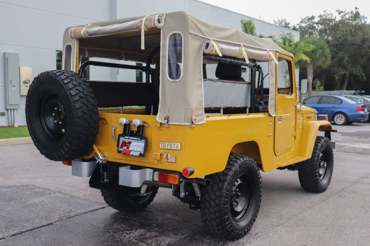 1977 Yellow Toyota Land Cruiser SUV