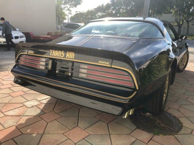 1977 Black Pontiac Trans Am Coupe