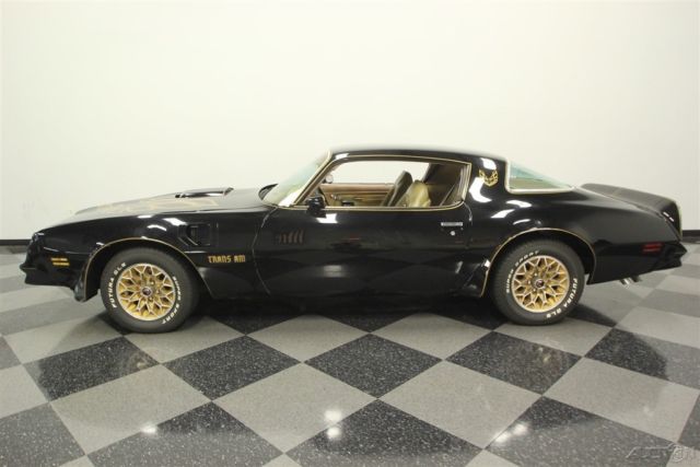 1977 Black Pontiac Firebird