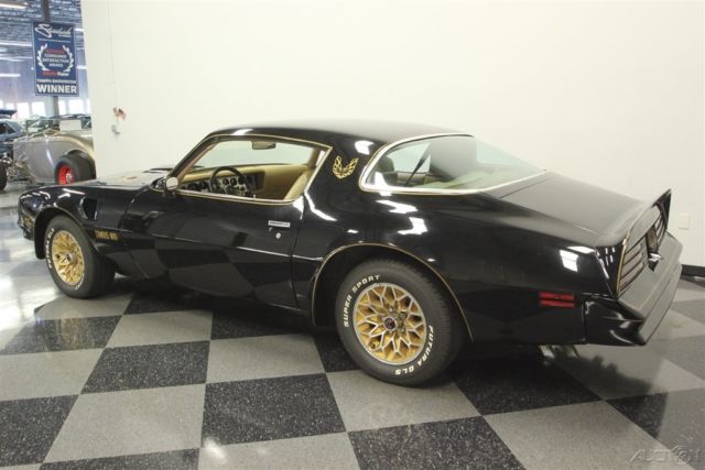 1977 Black Pontiac Firebird