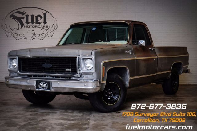 1977 White Chevrolet C10