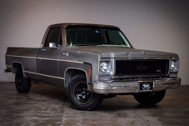 1977 White Chevrolet C10