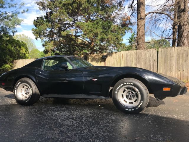 1977 Black Chevrolet Corvette T-top coupe
