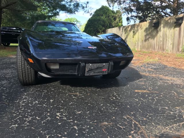 1977 Black Chevrolet Corvette T-top coupe
