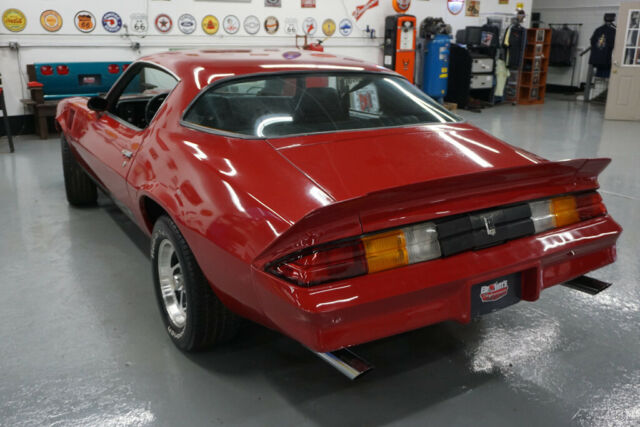 1977 Red Chevrolet Camaro