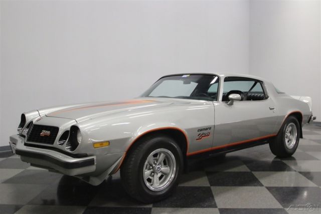 1977 Silver Chevrolet Camaro