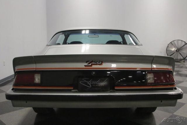 1977 Silver Chevrolet Camaro