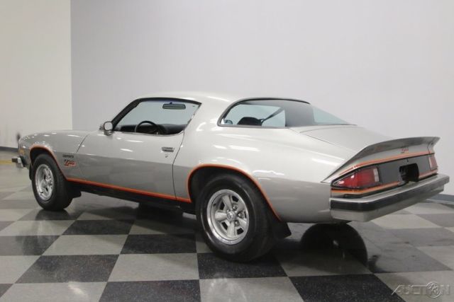 1977 Silver Chevrolet Camaro