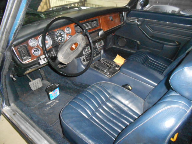 1977 Blue Jaguar XJ6 COUPE