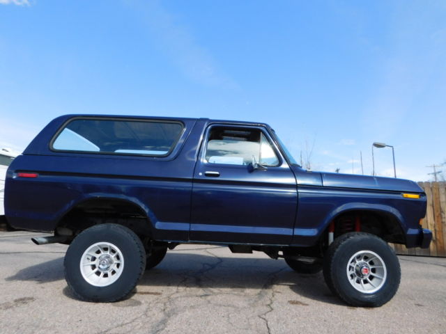 1978 Blue Ford Bronco SUV