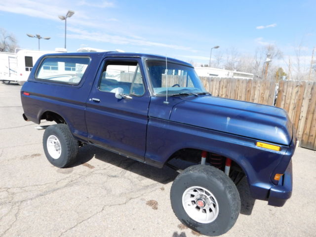 1978 Blue Ford Bronco SUV