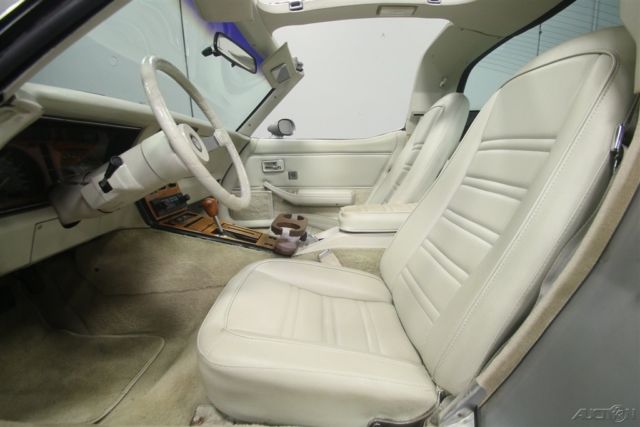 1978 Silver Chevrolet Corvette