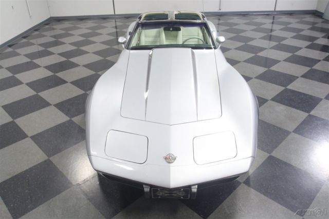 1978 Silver Chevrolet Corvette