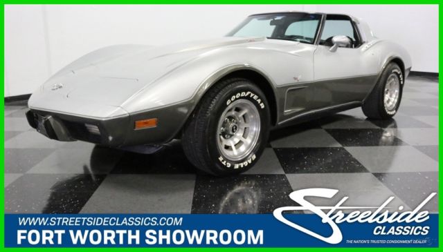 1978 Silver Chevrolet Corvette