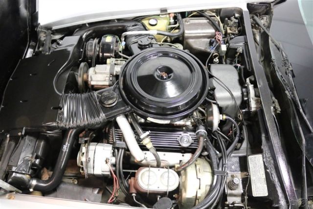 1978 Silver Chevrolet Corvette