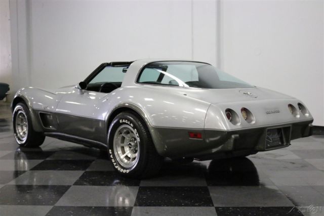 1978 Silver Chevrolet Corvette