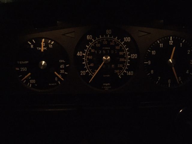 1978 Cream Mercedes-Benz 200-Series Coupe