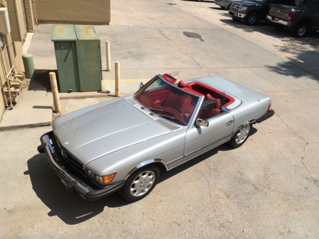 1978 Silver Mercedes-Benz 400-Series Convertible