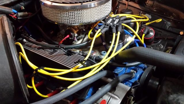 1978 Silver Ford Bronco