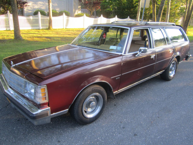 1978 Burgundy Buick Regal station wagon