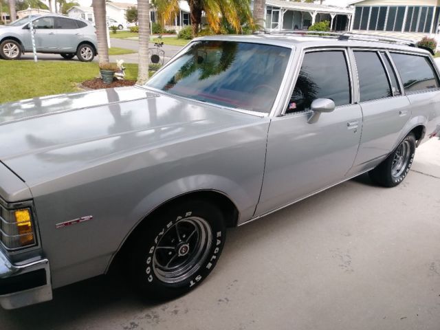 1978 Silver Buick Century Wagon