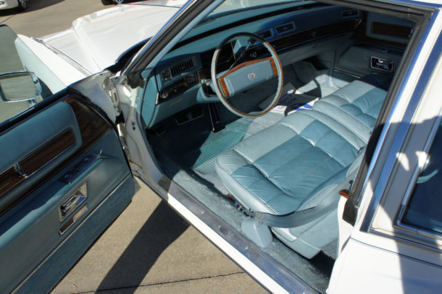 1978 White Cadillac Eldorado