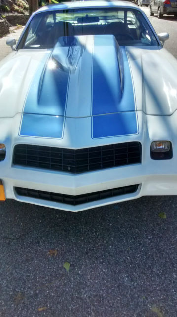 1978 white Chevrolet Camaro Coupe