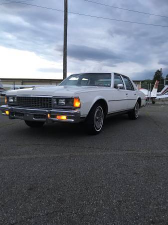 1978 White Chevrolet Capriceold Sedan