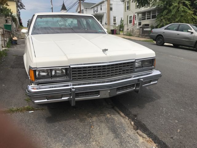1978 White Chevrolet Capriceold Sedan