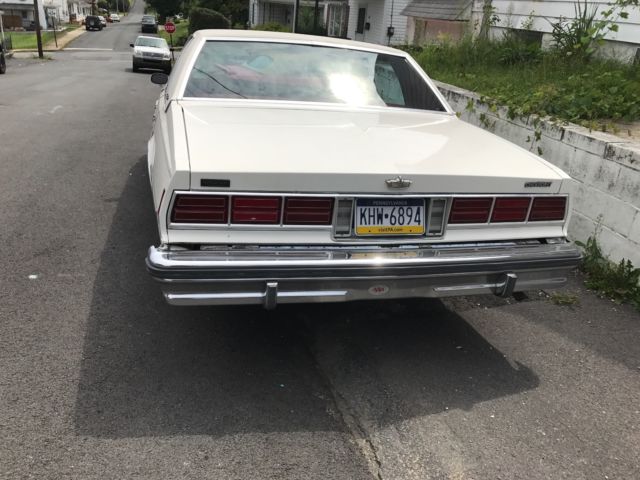 1978 White Chevrolet Capriceold Sedan