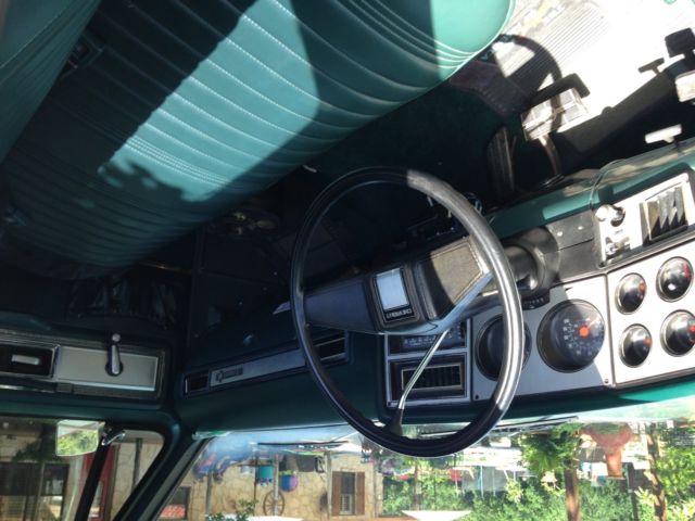 1978 GREEN/WHITE Chevrolet C-10 Standard Cab Pickup