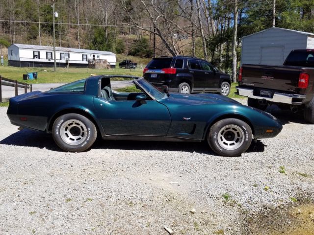 1979 Green Chevrolet Corvette Coupe