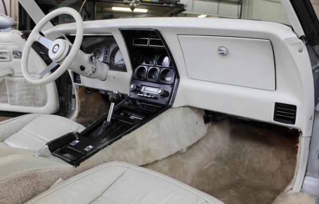 1978 Silver Chevrolet Corvette L82, 32k Miles, CLEAN
