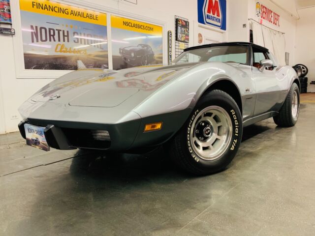 1978 Silver Chevrolet Corvette Coupe