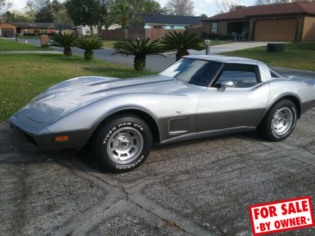 1978 Silver Chevrolet Corvette Coupe