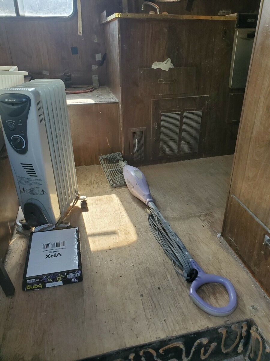 1978 White Chevrolet tasca Van