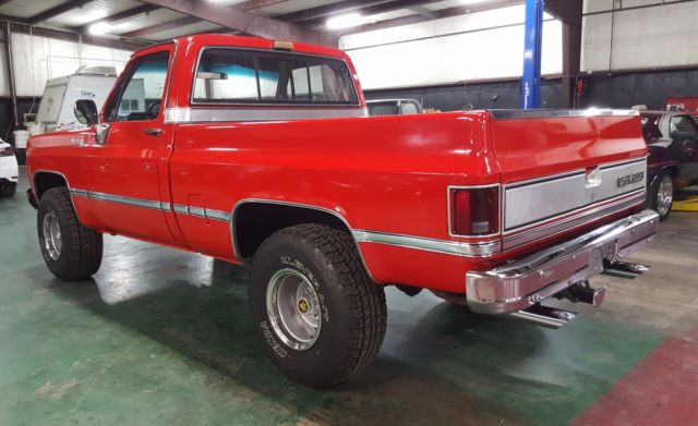 1978 Red Chevrolet C-10