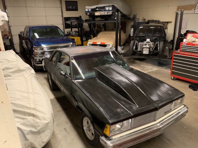 1978 Flat black Chevrolet Malibu