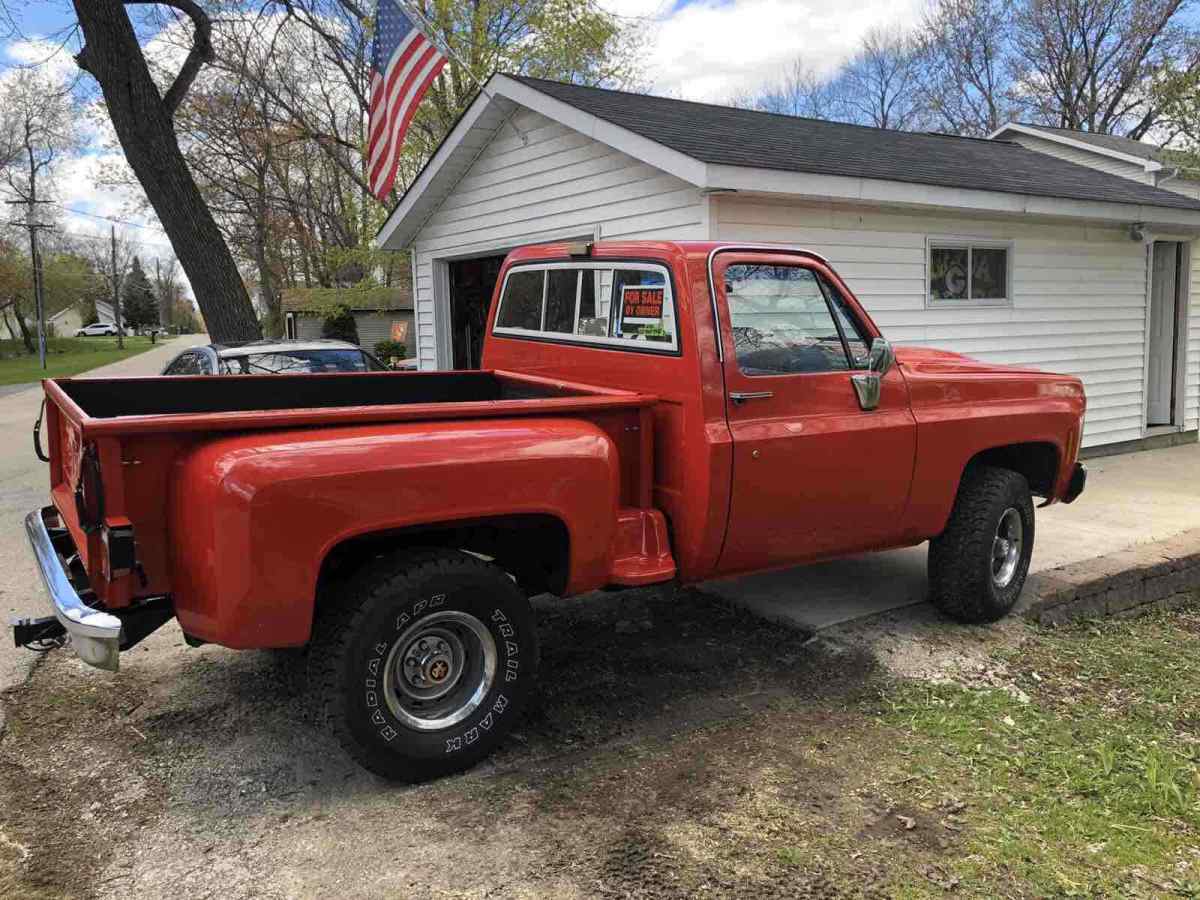 1978 Red Chevrolet Pickup Pickup