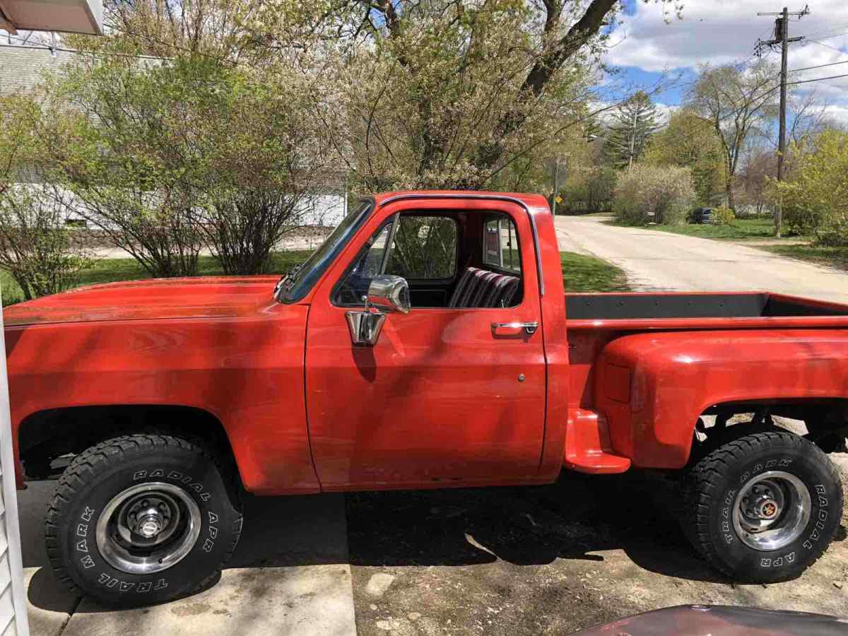 1978 Red Chevrolet Pickup Pickup