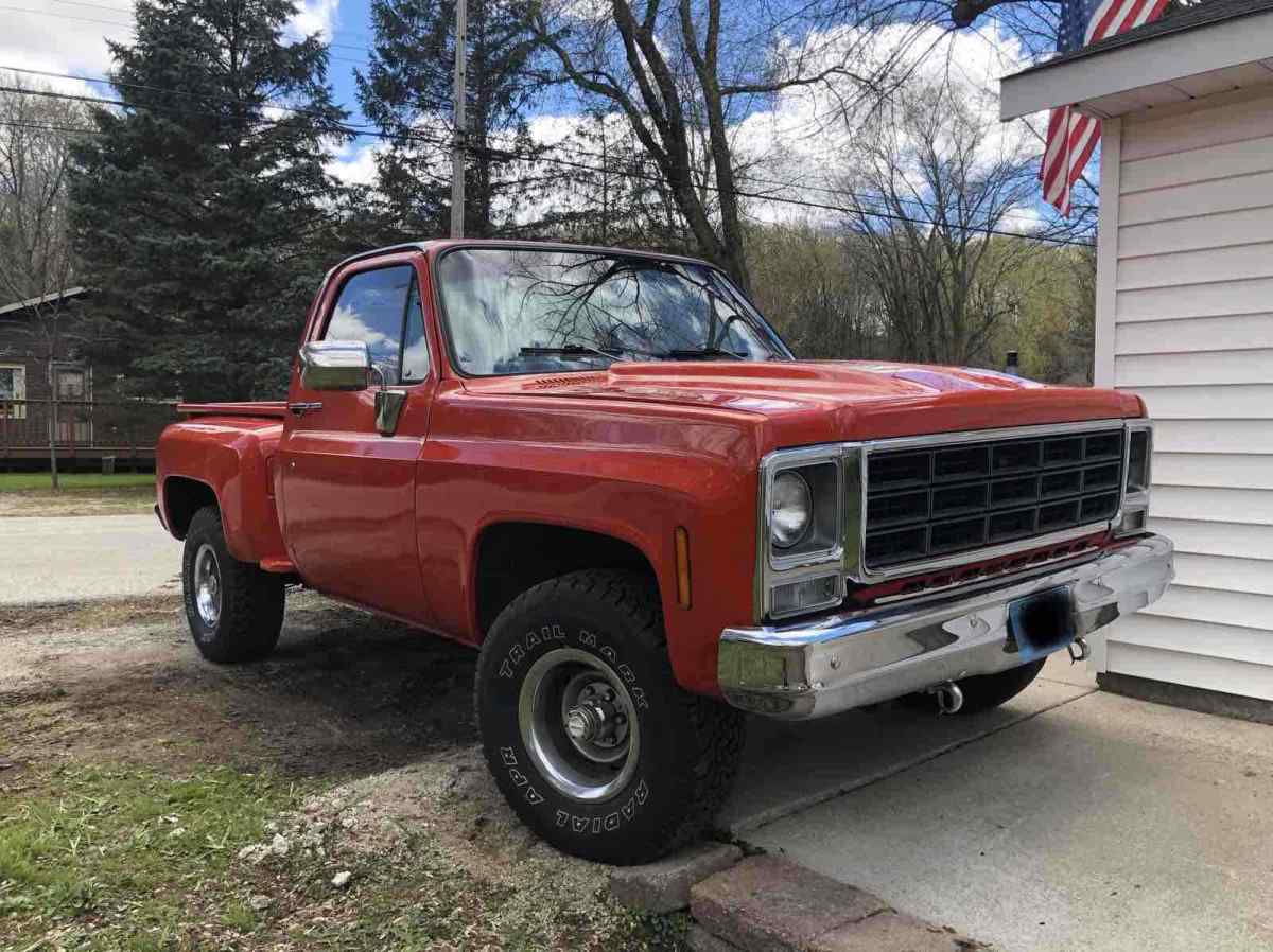 1978 Red Chevrolet Pickup Pickup