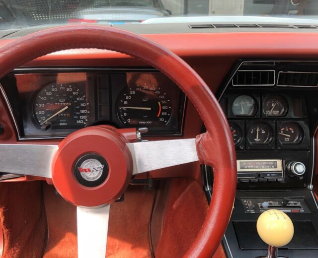 1978 Silver Chevrolet Corvette Coupe