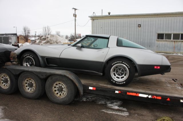 1978 Silver Chevrolet Corvette --